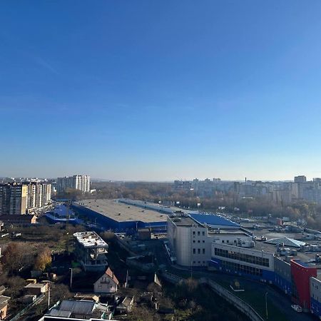 Апартаменти Мон Блан Khmelʼnytsʼkyy Eksteriør bilde